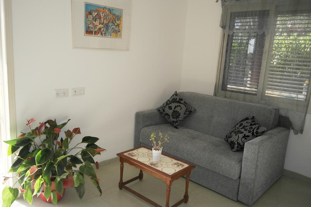 צימר ברחובות - Israeli Home Extérieur photo